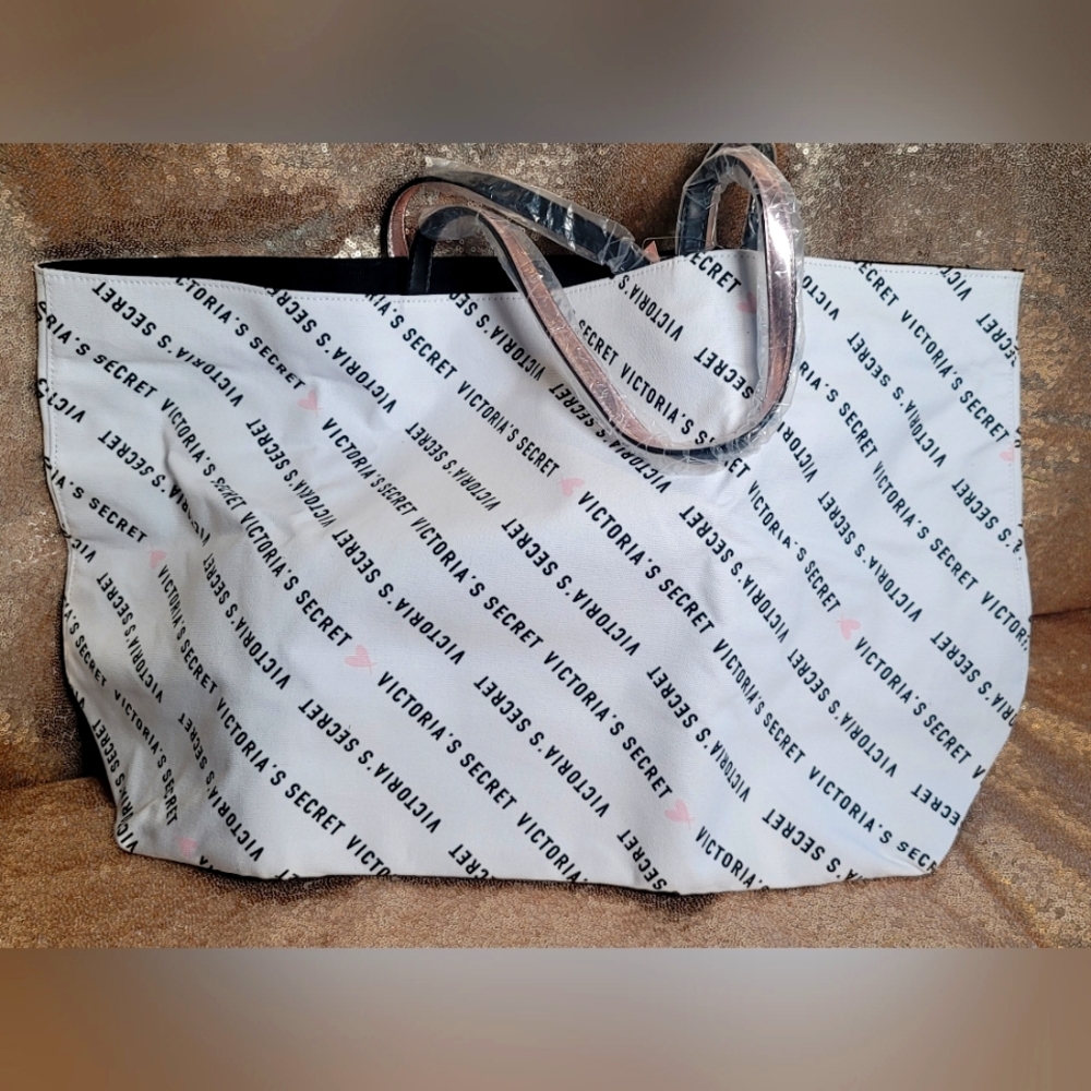 Victoria’s Secret tote